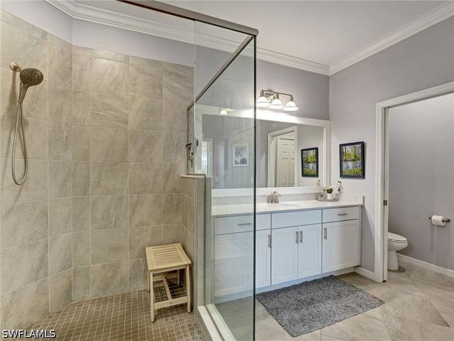 2359 Montserrat LN 202, Naples, FL 34120