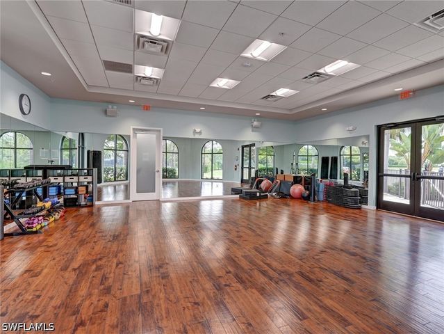 2359 Montserrat LN 202, Naples, FL 34120