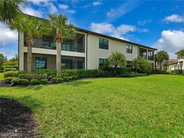2359 Montserrat LN 202, Naples, FL 34120
