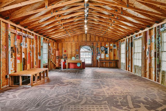 812 W 10th ST, Austin, TX 78701