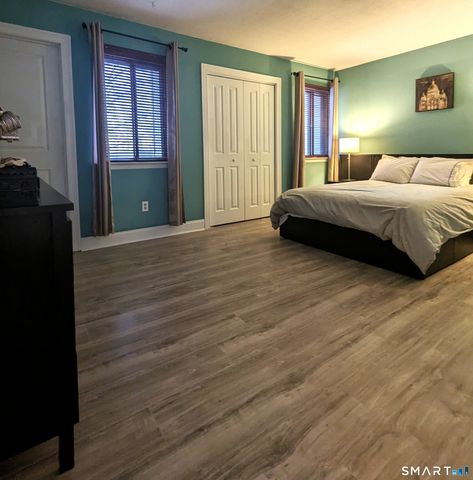 285 Queen Street 10I, Southington, CT 06489