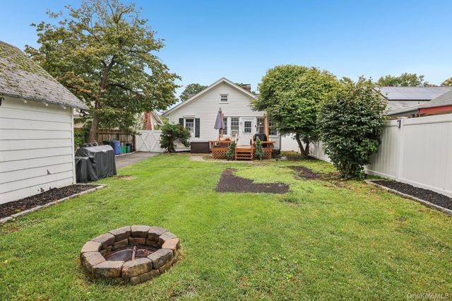 52 Prairie Avenue, Suffern, NY 10901