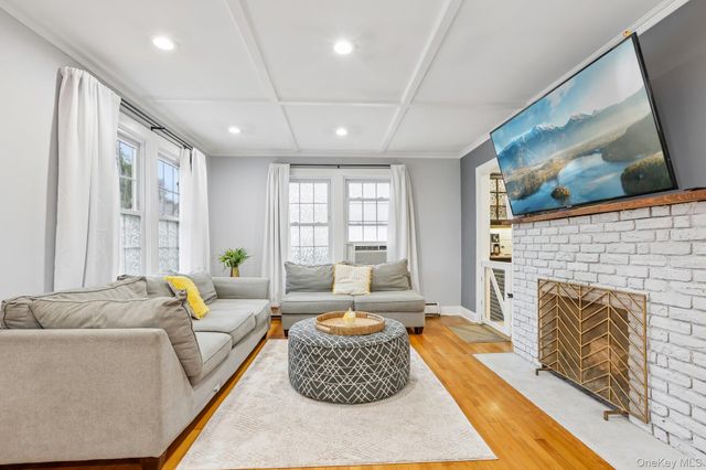 52 Prairie Avenue, Suffern, NY 10901