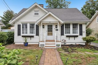 52 Prairie Avenue, Suffern, NY 10901