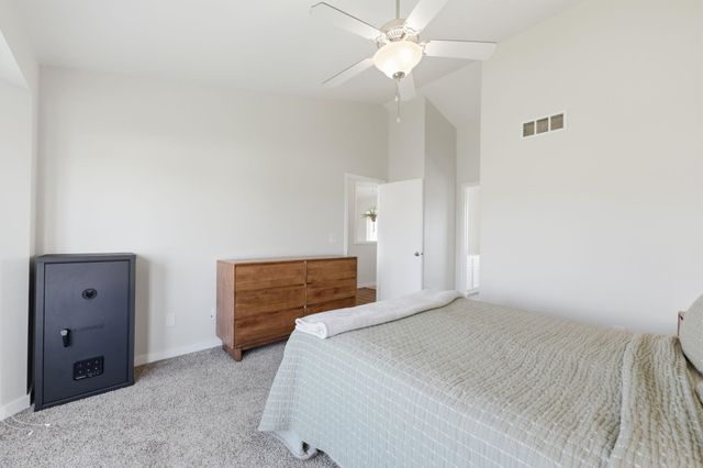 12222 E Ayesbury Ct, Wichita, KS 67226