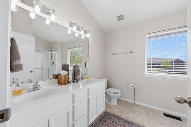 12222 E Ayesbury Ct, Wichita, KS 67226