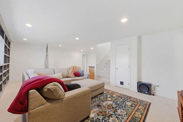 12222 E Ayesbury Ct, Wichita, KS 67226