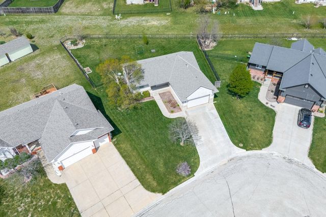 12222 E Ayesbury Ct, Wichita, KS 67226