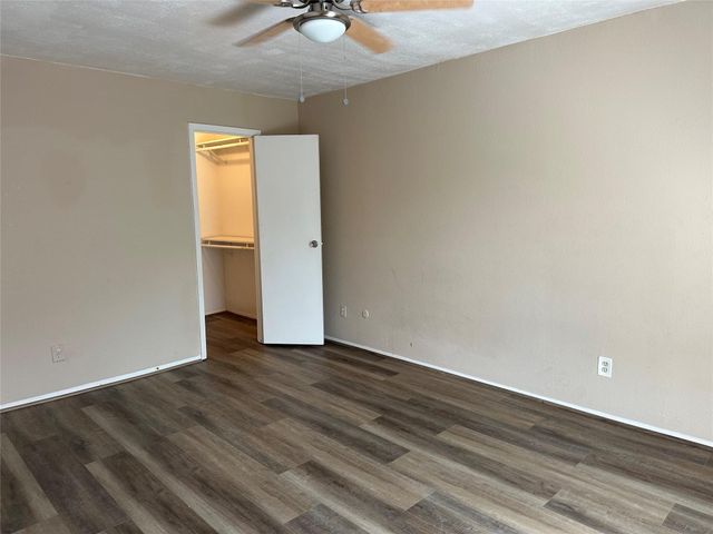 10100 S Gessner Road 212, Houston, TX 77071