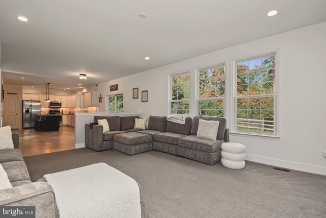 1947 WELSH RD, Lansdale, PA 19446