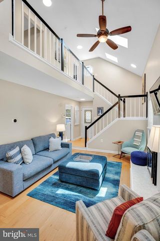 15262 LARKSPUR LN, Dumfries, VA 22025