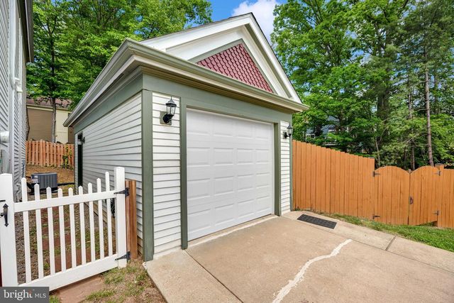 15262 LARKSPUR LN, Dumfries, VA 22025