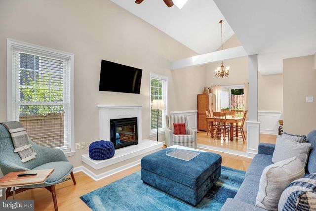 15262 LARKSPUR LN, Dumfries, VA 22025