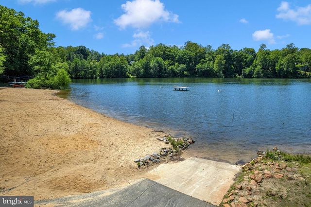 15262 LARKSPUR LN, Dumfries, VA 22025