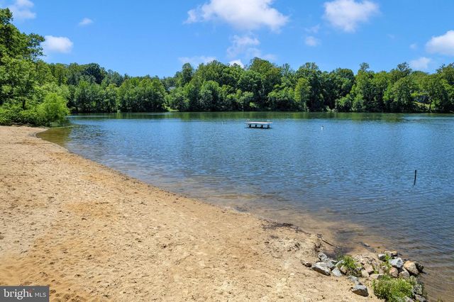 15262 LARKSPUR LN, Dumfries, VA 22025