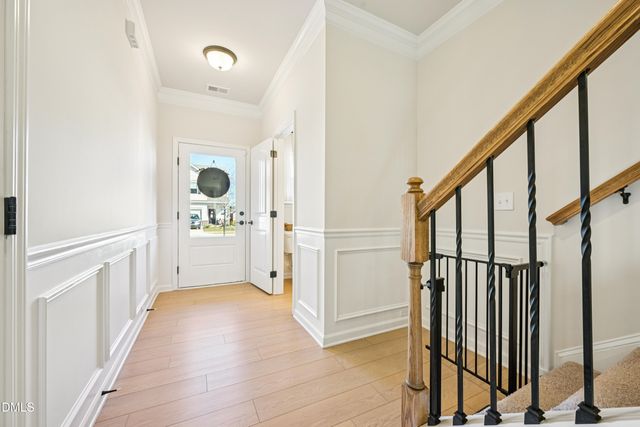 91 Commons Circle, Clayton, NC 27520