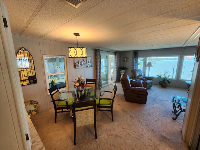 808 53RD AVENUE E 277, Bradenton, FL 34203