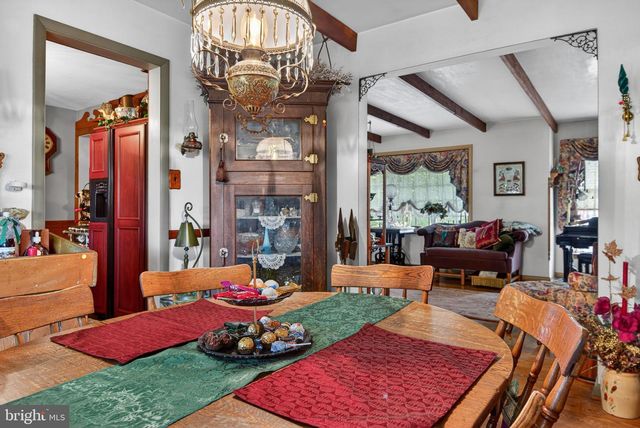 4190 WOLFS CHURCH RD, York, PA 17408
