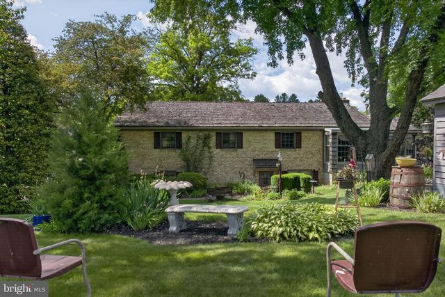 4190 WOLFS CHURCH RD, York, PA 17408