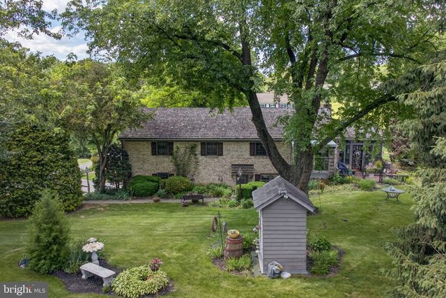 4190 WOLFS CHURCH RD, York, PA 17408
