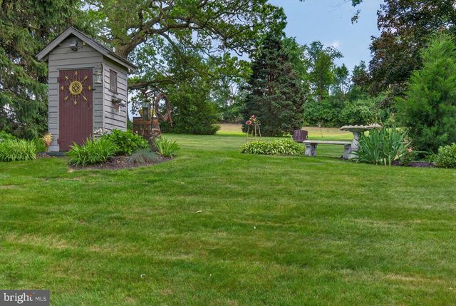 4190 WOLFS CHURCH RD, York, PA 17408