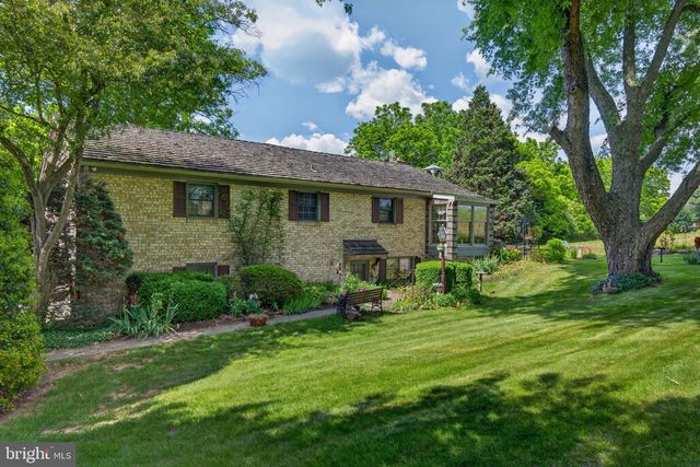 4190 WOLFS CHURCH RD, York, PA 17408