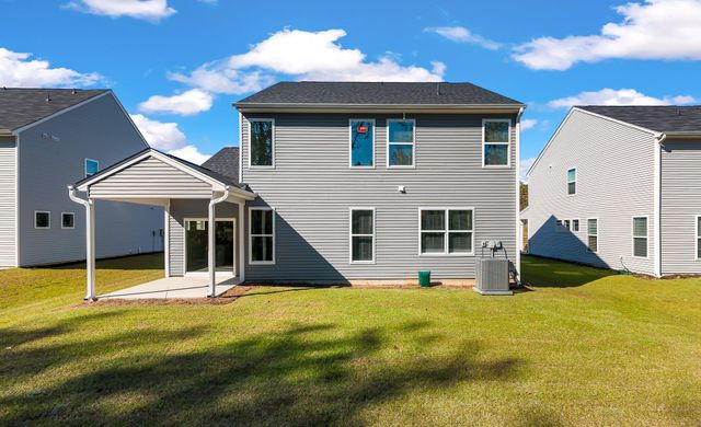 124 Palfrey Drive, Ridgeville, SC 29472