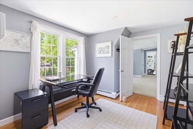 8 Bridge St, Norwell, MA 02061