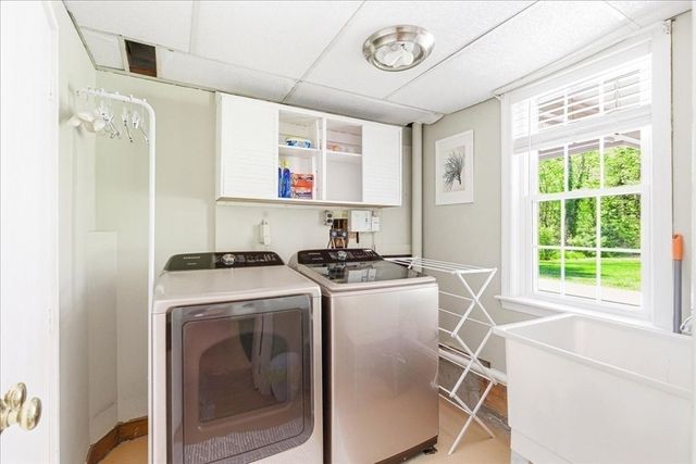 8 Bridge St, Norwell, MA 02061