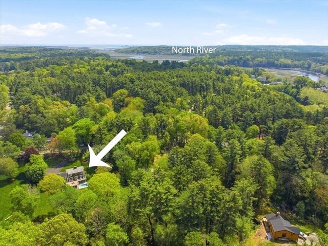 8 Bridge St, Norwell, MA 02061