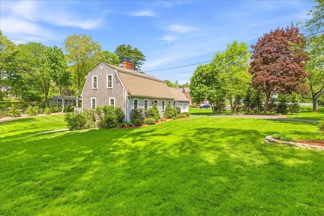 8 Bridge St, Norwell, MA 02061