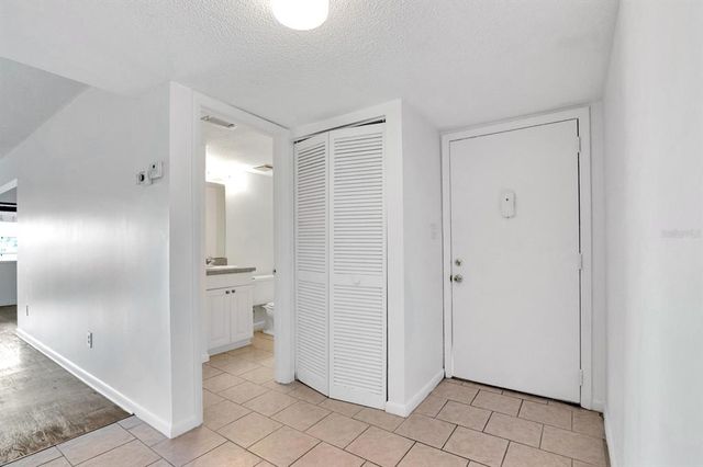 554 FAIRWAYS CIRCLE A, Ocala, FL 34472