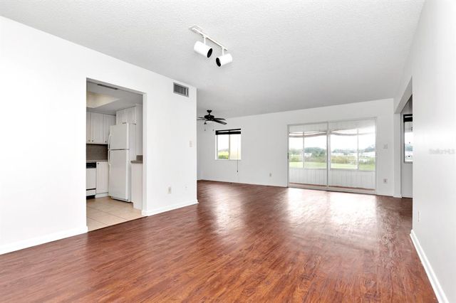 554 FAIRWAYS CIRCLE A, Ocala, FL 34472