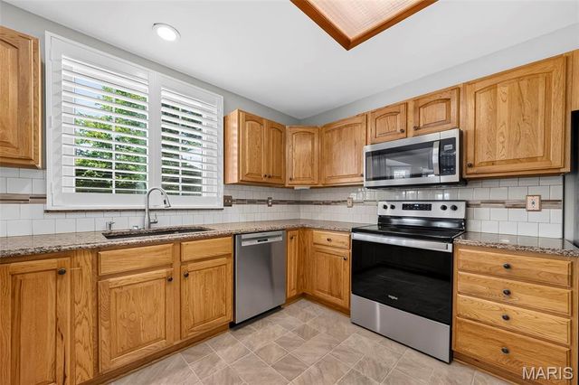1597 Indian Springs Drive, O'fallon, MO 63366