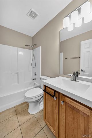 1597 Indian Springs Drive, O'fallon, MO 63366