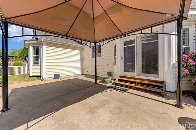 1597 Indian Springs Drive, O'fallon, MO 63366