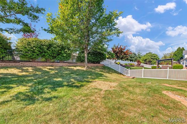 1597 Indian Springs Drive, O'fallon, MO 63366