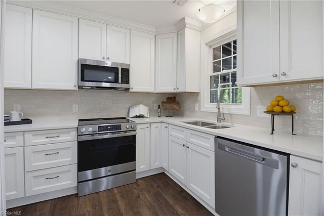 505 Salisbury Street, Kernersville, NC 27284