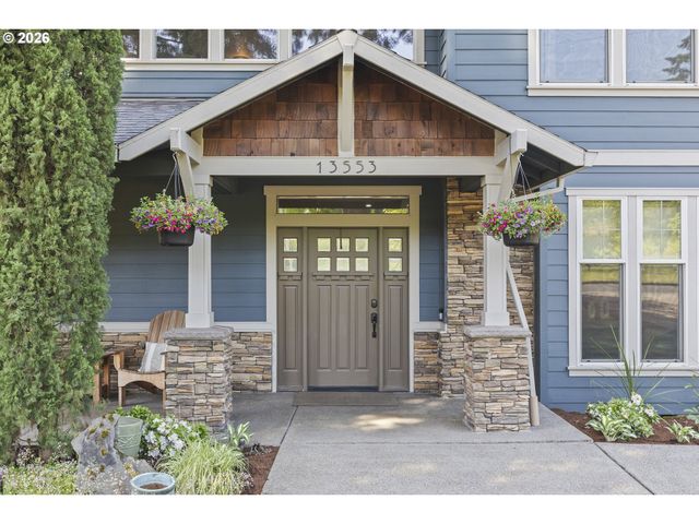 13553 Se 180TH Ave, Happy Valley, OR 97086