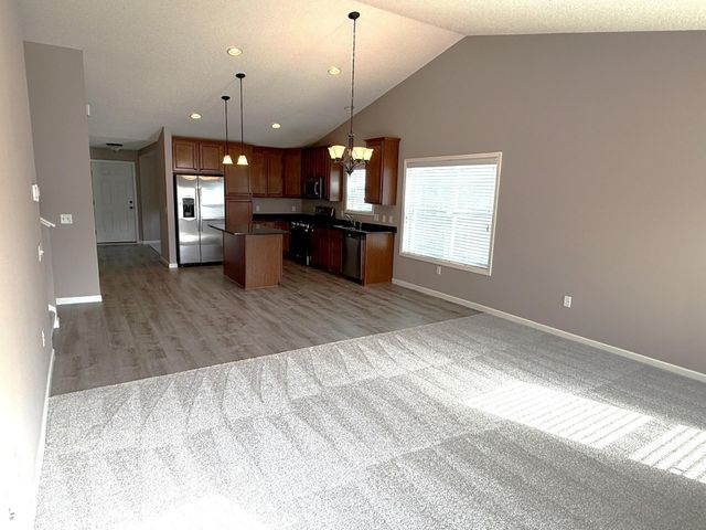 4029 127th Trail, Savage, MN 55378