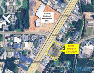 2524 Memorial Parkway North, Huntsville, AL 35810