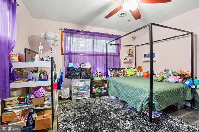 1029 LAUREL DR, Middletown, PA 17057