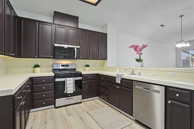 9511 Theresa Cir, Stockton, CA 95209