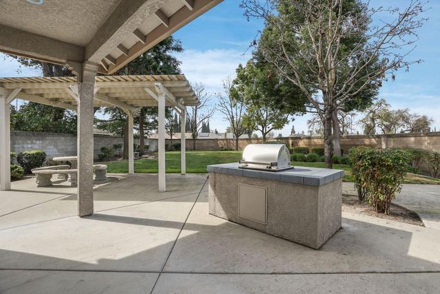 9511 Theresa Cir, Stockton, CA 95209