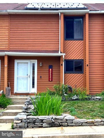 1366 HAZEL NUT CT, Annapolis, MD 21409
