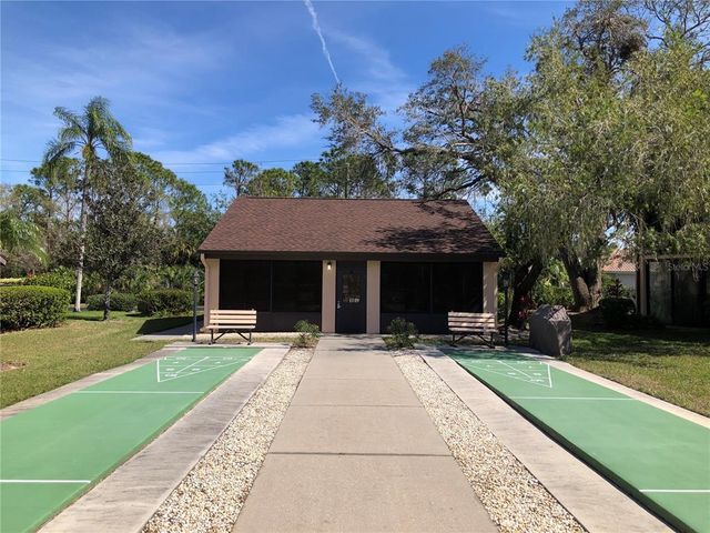 6211 TIMBER LAKE DRIVE B4, Sarasota, FL 34243