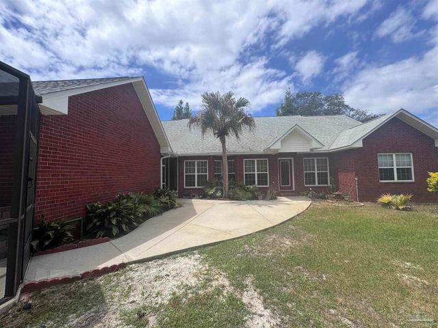 6838 Marlin St, Navarre, FL 32566