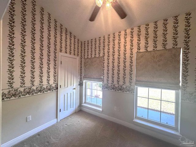 6838 Marlin St, Navarre, FL 32566