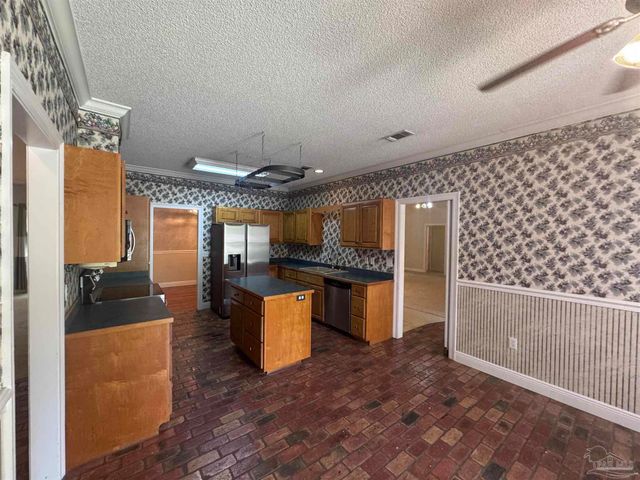 6838 Marlin St, Navarre, FL 32566
