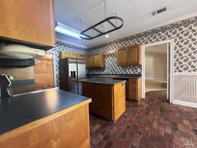 6838 Marlin St, Navarre, FL 32566